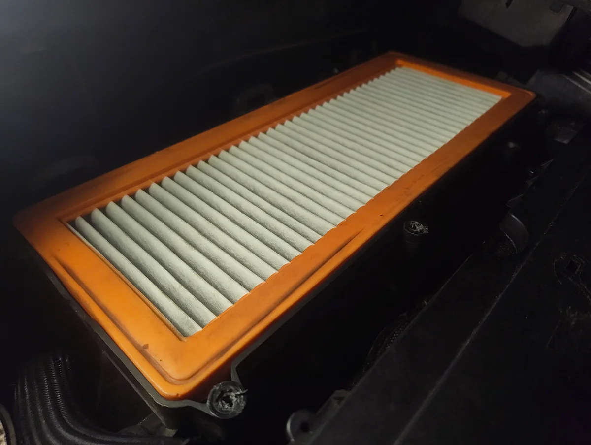Air filter