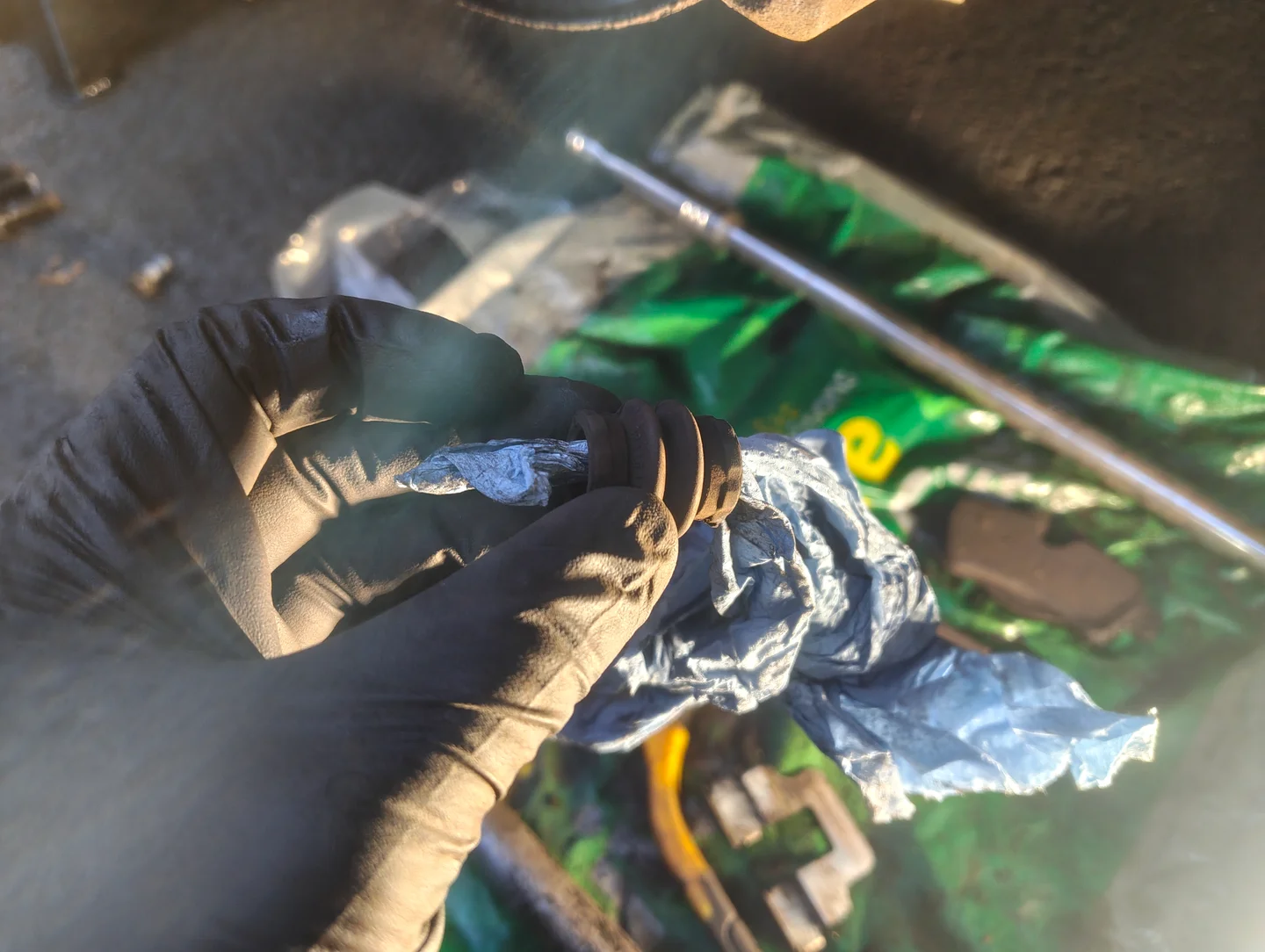 Cleaning brake caliper slider pin boot