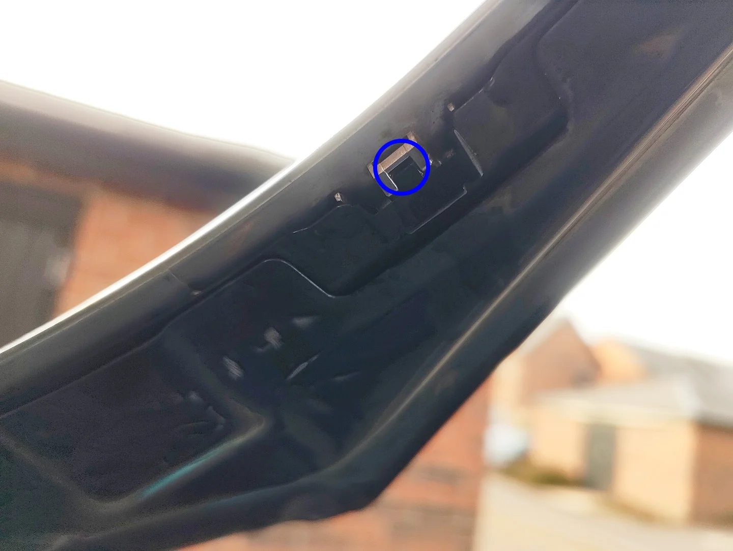 Headlight trim clip locked