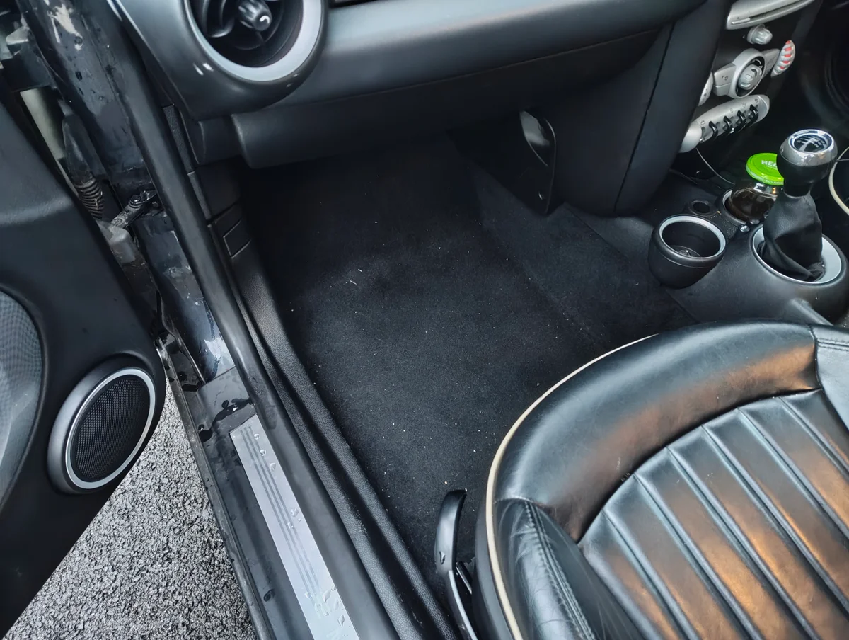 Nearside front footwell