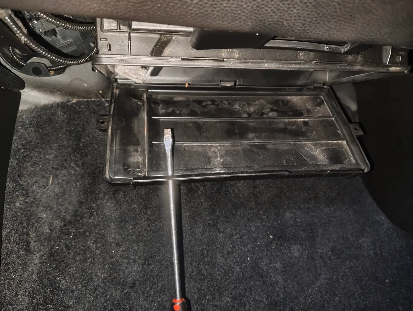 Opened cabin filter housing lid